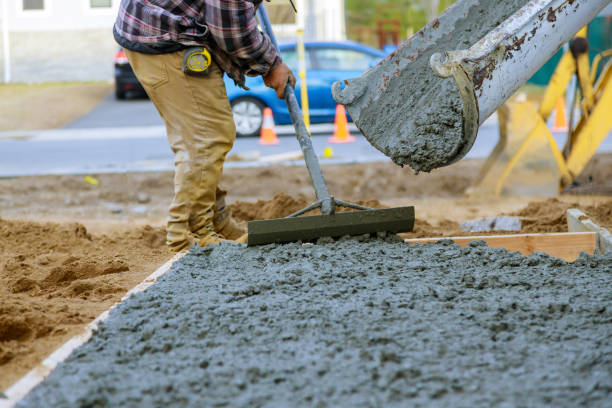 Best Concrete Resurfacing Services  in Glendale, CA
